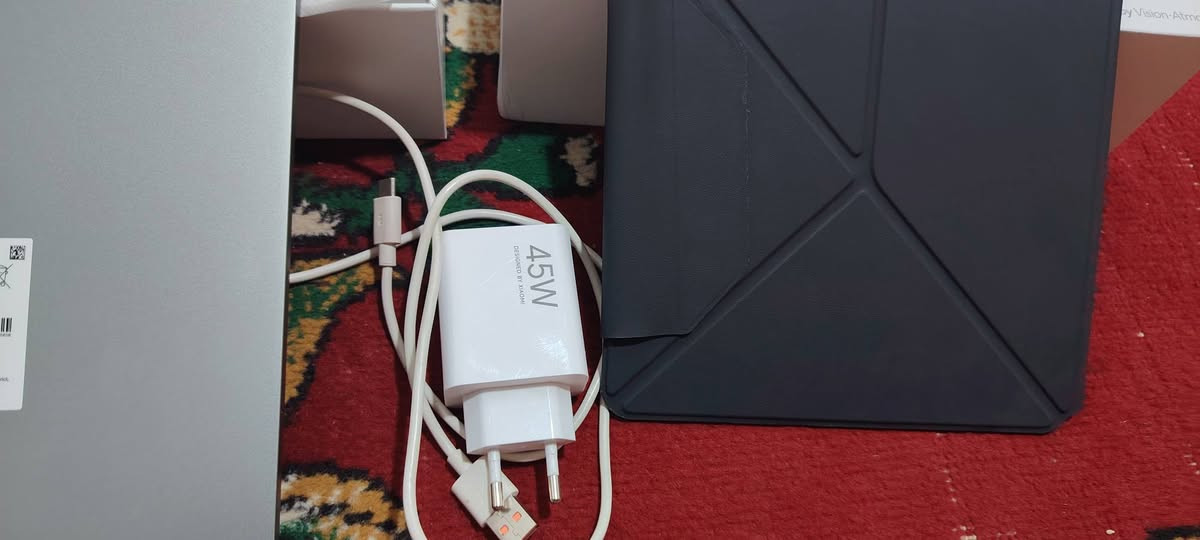 للبيع شاومي باد 7 استعمال أقل 15 يوم بعده جديد بل كارتون وماحاجه احجي مواصفاته لن الشاومي معروف شني مواصفاته حبايب كفاله عامه بل ايباد السعر 400 وبي مجال قليل


**إذا كنت صاحب هذا الإعلان وتريد حذفه لأي سبب، رجاءا أرسل رسالة إلى الدعم الفني**