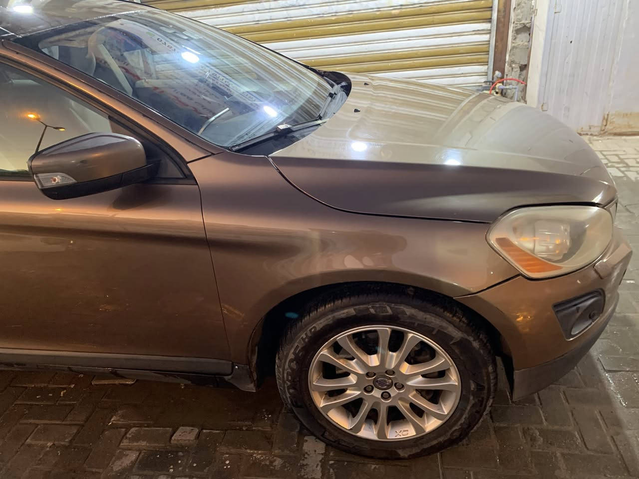 السلام عليكم سيارة فالفو عالية ادوات ادوات موديل 2018
بصمة السيارة 
تبريد تدفئة 3 قطع خير من الله 
مقاعد جلد السائق كهربائي فقط والباقي يدوي 
مري گهربائي 
رادار وحساس
سيارة نضيفة محرك رانج بلادي سوبر 
بعد بيها مواصفات خير من الله 
السعر 40 وبيها مجال بسيط مگاني مدينة الصدر 
واتس فقط ***********
