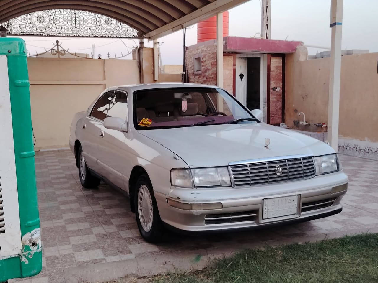 السلام عليكم بطه منفصل للبيع او للمراوس بازيره مع الفرق بغداد انكليزي باسمي عنواني حله رقمي ***********
