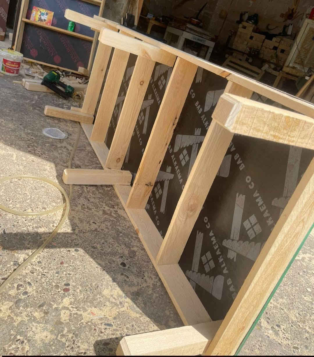 تخت نفر جديد #السعر50الف متوفر توصيل.فقط
شرط اذا ما نفس الصوره والمواصفات يرجع 
للحجز ارسل العنوان ورقم خاص


**إذا كنت صاحب هذا الإعلان وتريد حذفه لأي سبب، رجاءا أرسل رسالة إلى الدعم الفني**