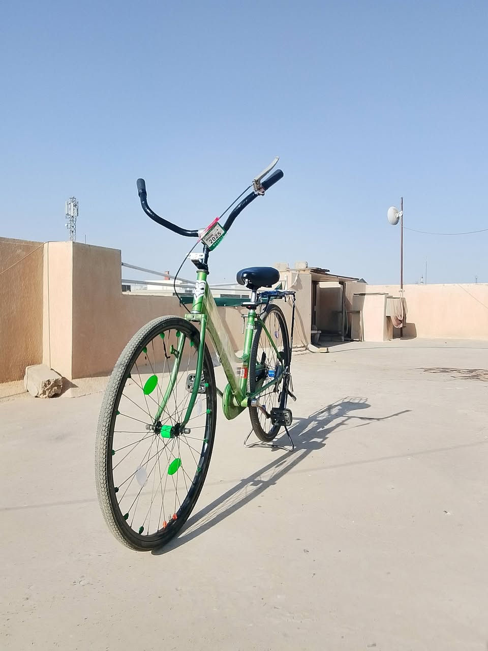 للبيع بايسكل عبد الحليم
البايسكل نضيف
ما ناقصو اي شي 

مكاني موصل الايسر
ويا جاملغات 2 اصليات
السعر 75
ابو 60لاتعلق
الاستفسار اتصل على👇🏼 
***********
