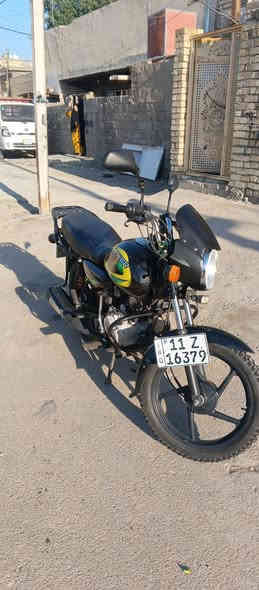 السلام عليكم بوكسر موديل 2022 مرقم بغداد بسمي تحويل ثاني يوم بيها هزه جديده دراجه ماشيه 28 الف كهربائيات كلها شغاله مكينه كايمه تبخير السعر 2,000,000مليونين وبيها مجال قليل عنواني مدينة الصدر 
رقمي *********** بي واتس اب 
        ***********
