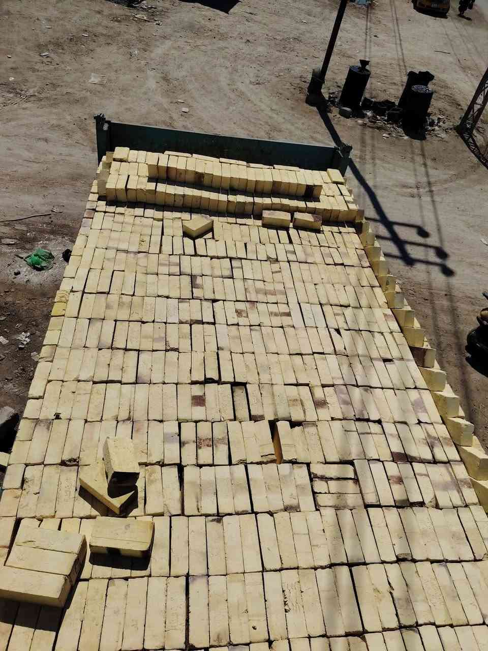 يوجد طابوك عكيل قالب وقوه بس بيه جويه ولسعر زين تواصل خاص


**إذا كنت صاحب هذا الإعلان وتريد حذفه لأي سبب، رجاءا أرسل رسالة إلى الدعم الفني**