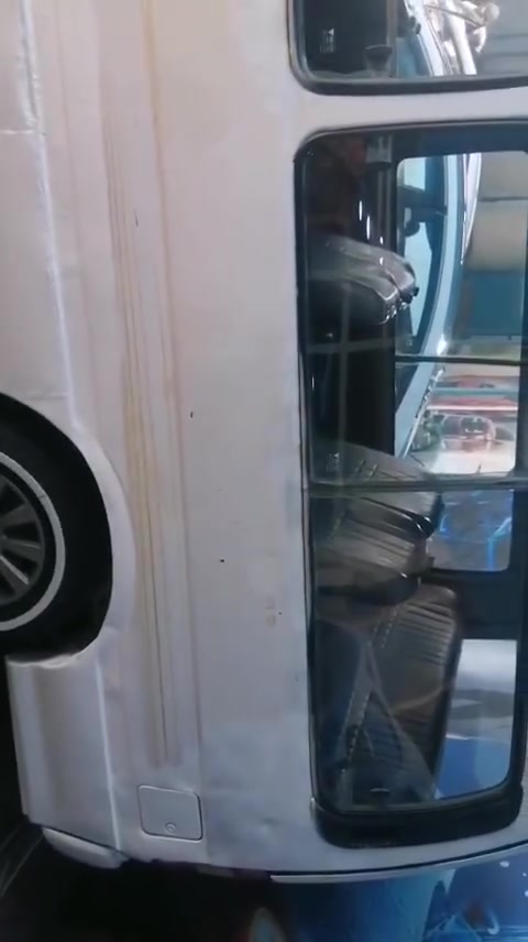 السلا م عليكم فوتون موديل ٩رقم احمر بابل مصفره هيئة ضريبه مداور ثاني يوم راعيه موجود يريد تحويل السياره بلاديه بس الرباع الجوه معمرات ومصبوغات خفيف جاهزه كبل للشارع حداديه جديده مال هايسه تخم تاير اكشنات جلد وكاعيه مابيه شي السعر ٢٥ العنوان الديوانيه المهناويه رقم ‏‪***********‬‏ مراوس عادي
