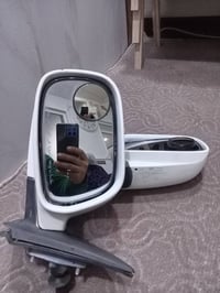 مرايا اصلي • كورلا ٢٠٠١-٢٠٠٧ • ابيض