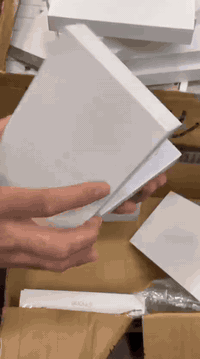 السلام عليكم 
13 عادي ذاكرة، 128 دبل سيم  بطاريه 88.بلادي نموذج  m
شرط الفحص برغي ممفتوح ولا يعبر هوا جهاز جديد لوك شخط واحد مابي
ب475 الف *********** 
❗واكو دبل سيم وذاكره 256  ونفس المواصفات الفوك والنظافة ب 500الف 
(اتصل فقط)
