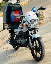 بوكسر للبيع موديل (21 مكفوله كفاله عامه تحويل ثاني يوم التواصل/0776562...