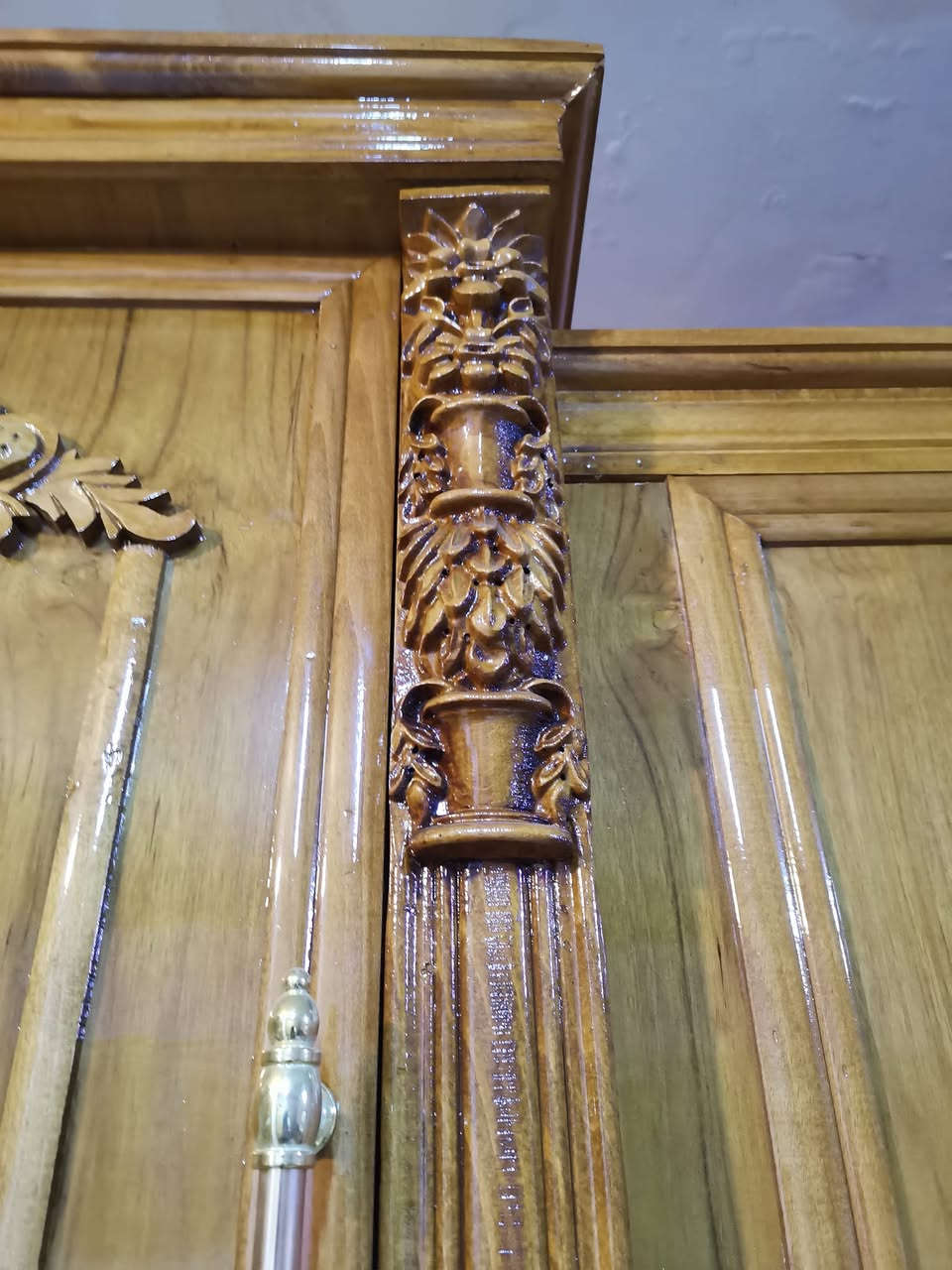 صاج داخل وخارج جديده غير مستعمل النقش زان مصري شغل ثقيل وتزكام  للحجز والاستفسار علئ الرقم او واتساب *********** بغداد السيديه حي الاعلام شارع قطر الندئ
