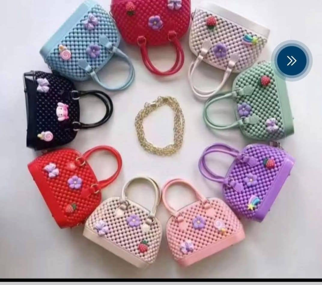 جنط بنات اطفال سعر لقطعه ب 3يوجد توصيل نعمانيه


**إذا كنت صاحب هذا الإعلان وتريد حذفه لأي سبب، رجاءا أرسل رسالة إلى الدعم الفني**