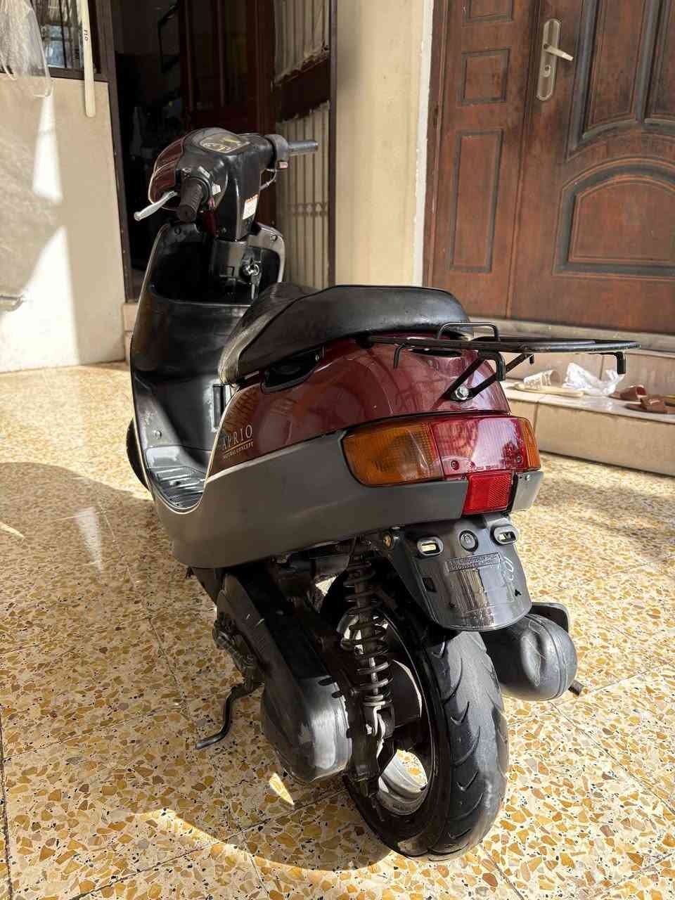 سلام عليكم اخوان عندي دراجه بطه للبيع ما بي اي عيب كله بالشرط محرك كابريتر كله عل بلاد شرط محرك ما مفتوح الدراجه خير من الله كهربائيات كله شغال سلف شغال اشاير ضوء عالي ناصي كله شغال مكاني كركوك سعر 450 وبي مجال للشراي للاستفسار خابر رقم او راسل اني موجود بالفيس وبالواتساب *********** ملاحظه الكفرات بلاديه بس بيها اشويه شخوط والقبغ مال دهن مبيوك
