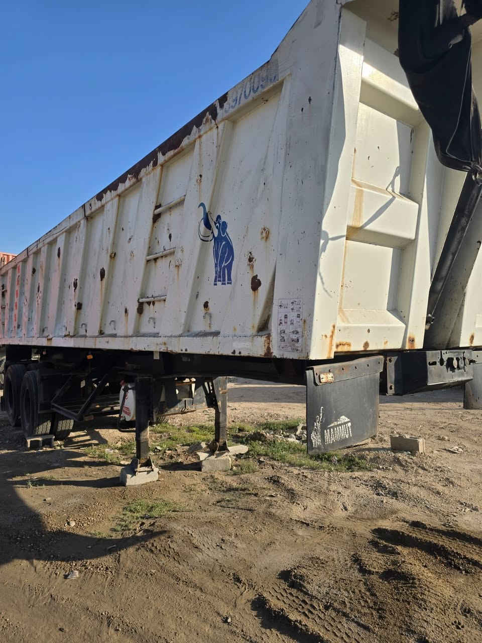 سلام عليكم عربانه 2014 اماراتي مكفوله وجاهزه سعر 145 الاستفسار ***********
بغداد المحموديه
