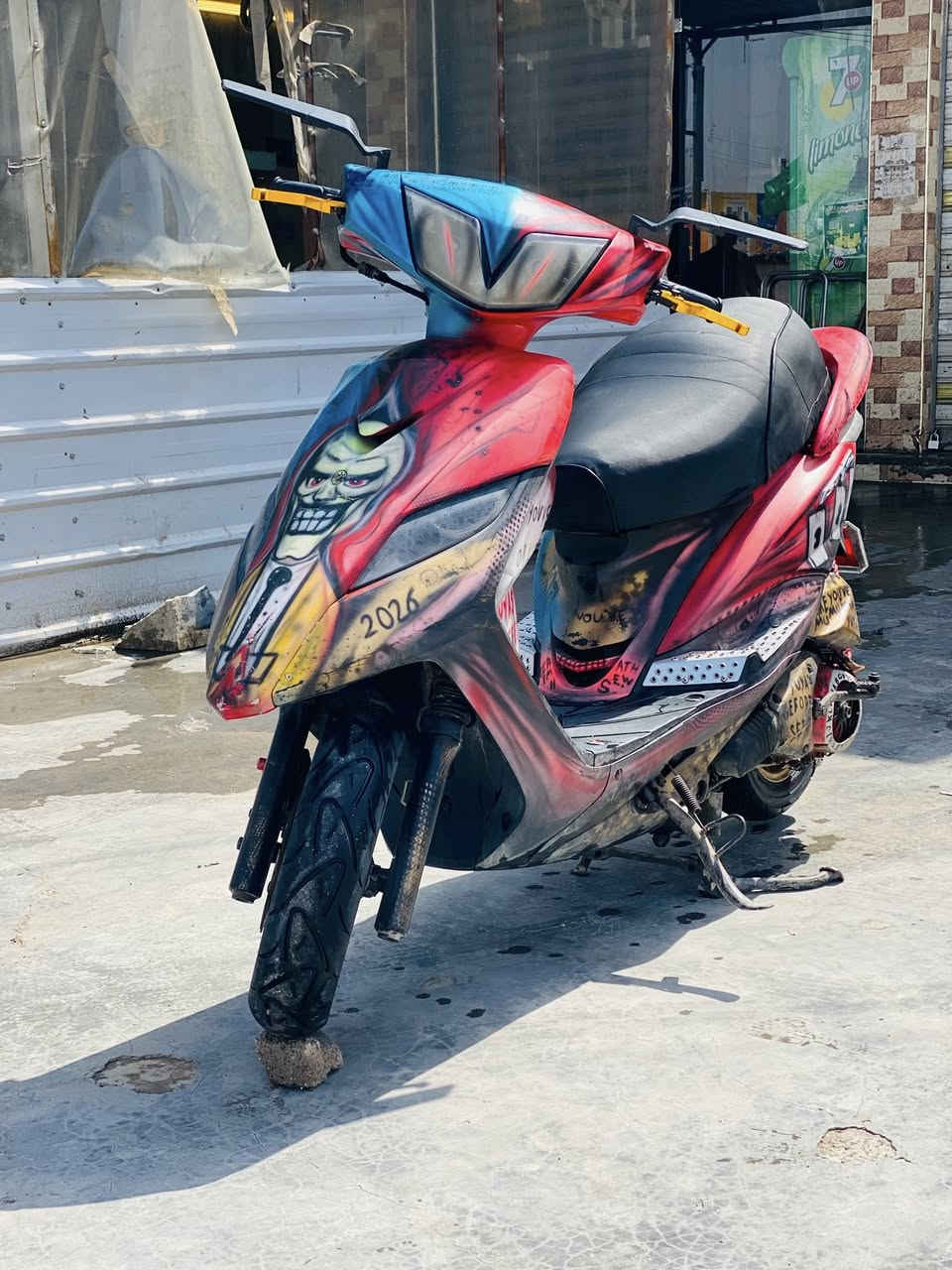 دراجه ثعلب موزوده من تاير لتاير بيه بوشه 63 عقل مبرمج مكينه مافتوحه سعر مليون بيه مجال حك جيه  0770 323 1853‬
