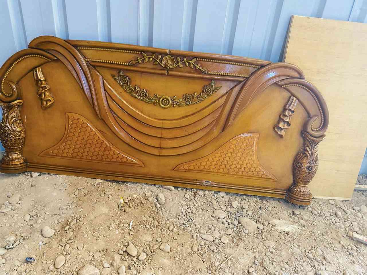 غرفه صاج
للبيع داخل خارج صاج ثقيله خشب درجه أولى السعر 550 بيها مجال للاتصال والاستفسار ع الرقم ***********
واتس وخاص مفتوح
