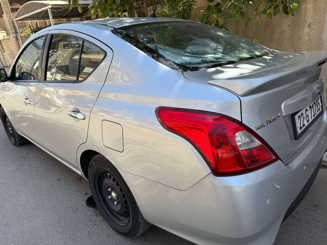 السلام عليكم
للبيع نيسان سني هندي موديل 22 اربيل باسمي ماشية 62 الف مكفولة من الصبغ السيارة مناقصها شي مكانها بغداد المنصور للاستفسار 
*********** بغداد, العراق
