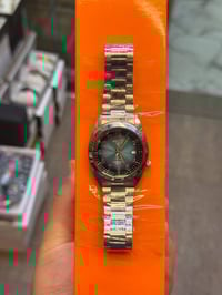 ساعات رجالية • ماكنة يابانية • توصيل مجاني