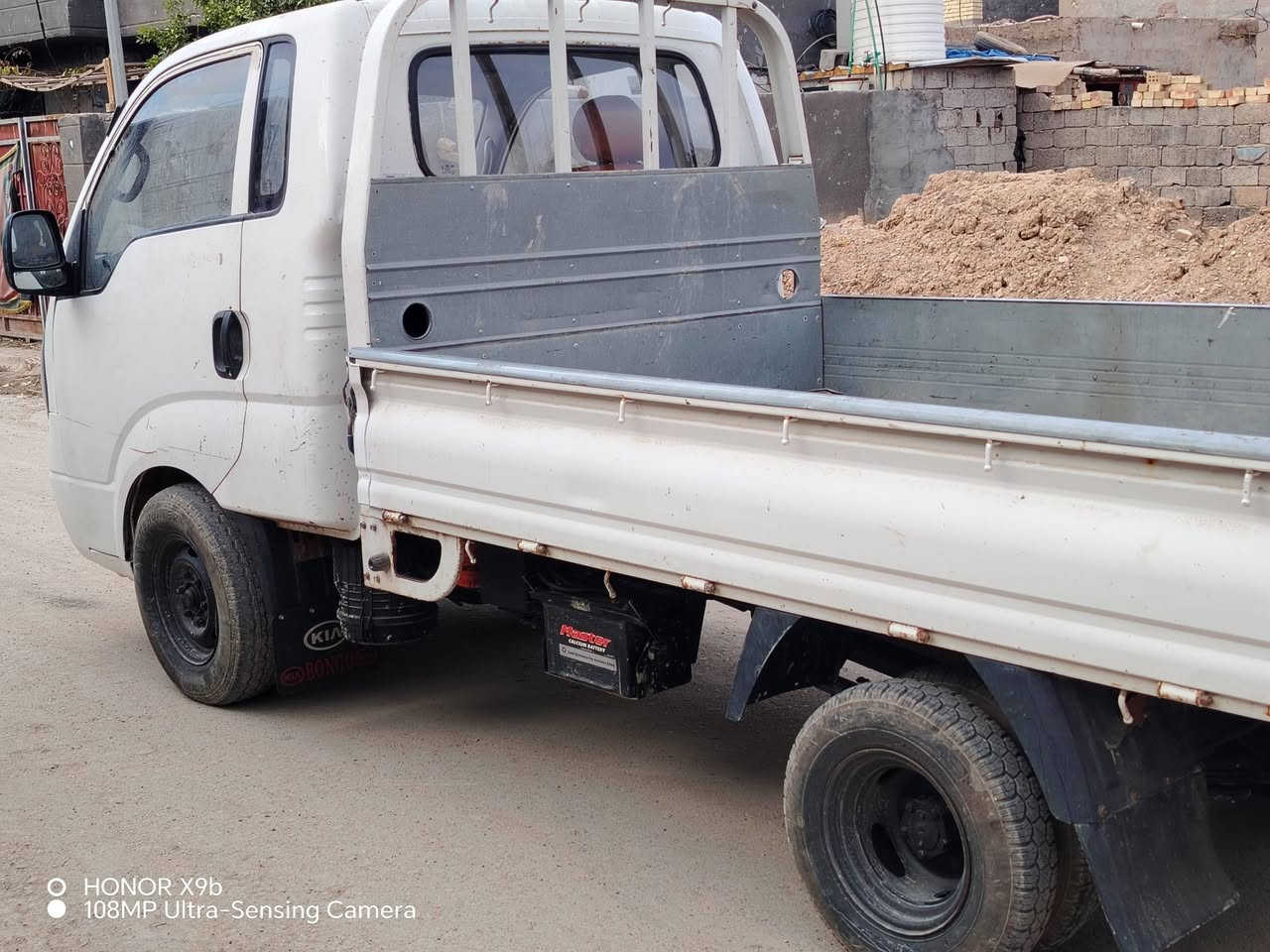 2011 رقم نجف مشروع وطني سياره خير من الله
مكينه كير تخم تاير كله جديد السعر 80 وبيها مجال مكانها بغداد النهروان *********** وات
