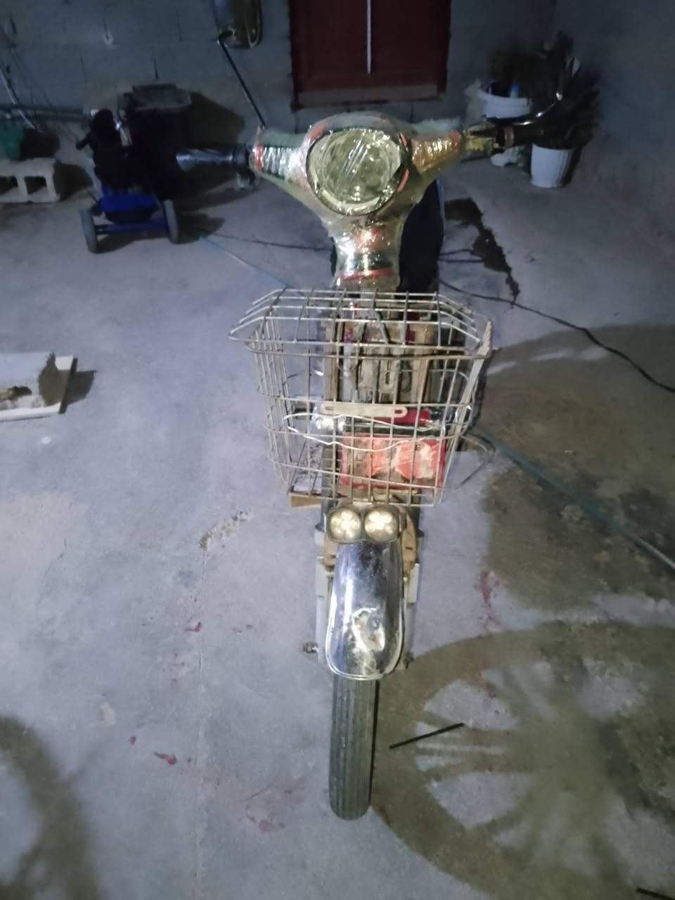 موطور ماسه بطاريات ع فحص يقرن11و10 10و 10و10 مع العلم أكثر يقرن موطور شغال وخير من الله يمشي سعر 150 وليه مجال بصيط


**إذا كنت صاحب هذا الإعلان وتريد حذفه لأي سبب، رجاءا أرسل رسالة إلى الدعم الفني**