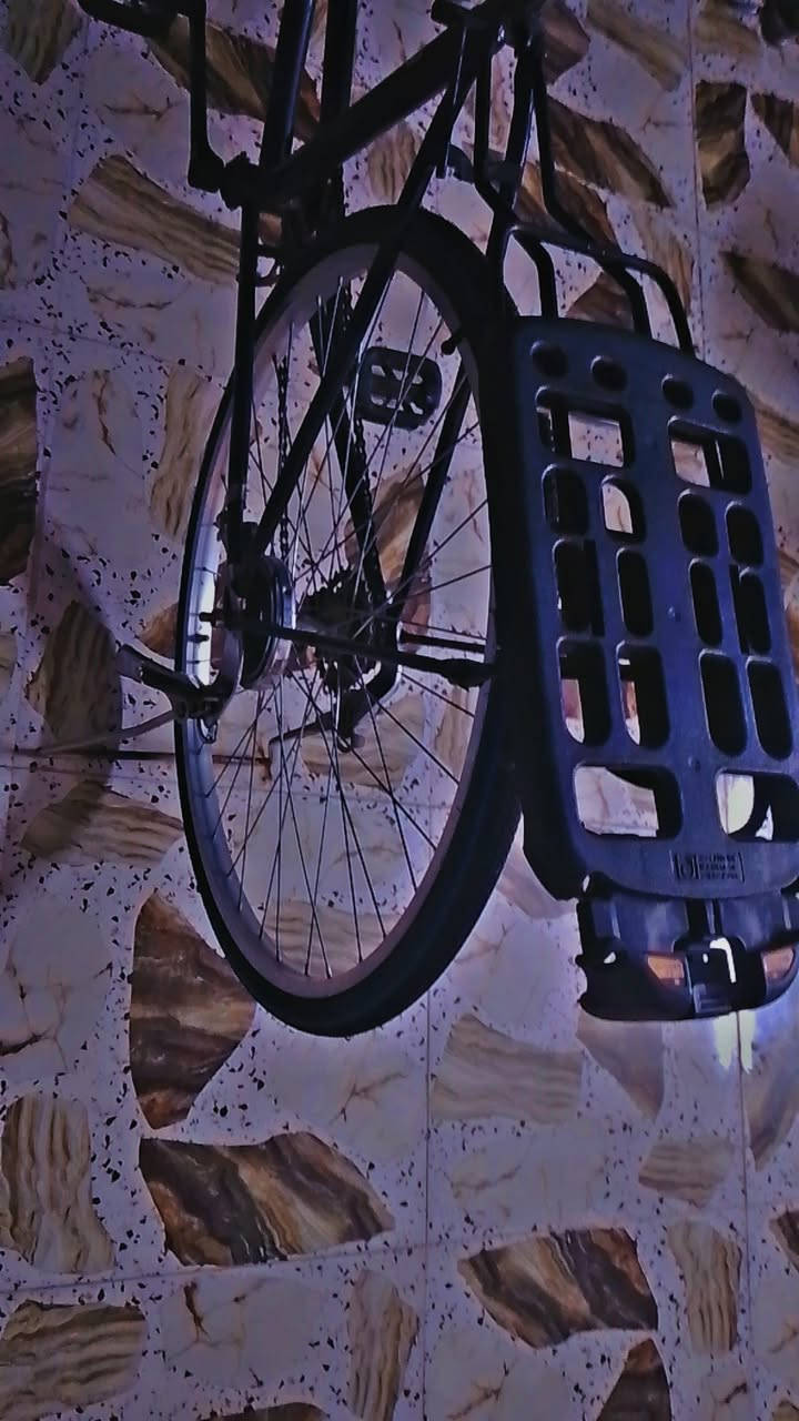 صلاح الدين قضاء بلد 
🔥 بسكل 26 إنج للبيع 🔥

بسكل نظيف ومرتب وجاهز للاستعمال مباشرة، مناسب للمشاوير اليومية والرياضة.

✅ هيكل قوي ومتين
✅ حامل خلفي
✅ كاسحة ياباني
✅ يجي وياه جامرلوغ
✅ إطارات بحالة جديده 
✅ استعمال نظيف
✅كفاله عامه 
✅الباسكل محرب 

📍 الموقع: صلاح الدين

💰 السعر: 130,000 دينار فقط وبي مجال 

المعاينة خير دليل، والبيع للجادين فقط.

📩 للمراسلة والاستفسار خاص.او عله رقم الهاتف 
***********
