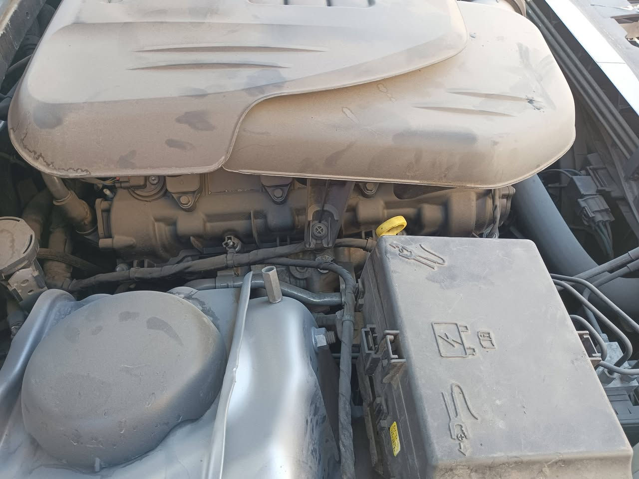 السلام عليكم اوباما رقم بصره تحويل ثاني يوم باسمي هزه جديده ماشي 60 ميل بيها مكانات كلير لا ارباك ولا حادث اعدل بالصور 2022 اصل 2018 السعر 175 وبيها مجال ***********. ***********
