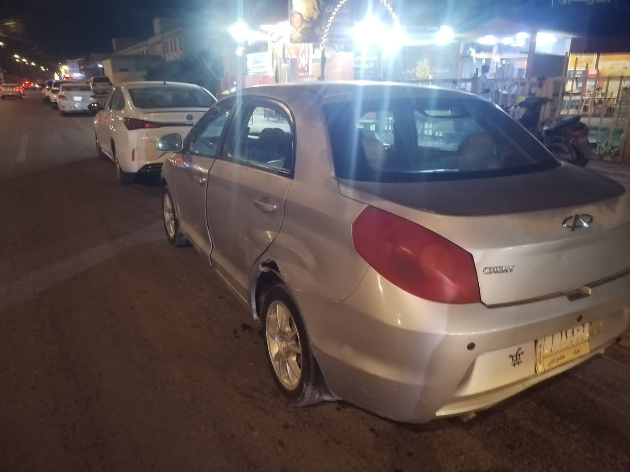 سلام عليكم شيري تبريد شغال حداديه اماميه خلفيه جدد داخله جديده  مكينته بيه براص قليل بس من تكبسله مديل ١١ ( ***********)
