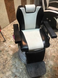 كرسي جديد نضيف استعمال قليل عداد 1 للبيع شكد تنطي بيه نزل بلتعاليق ( ح...