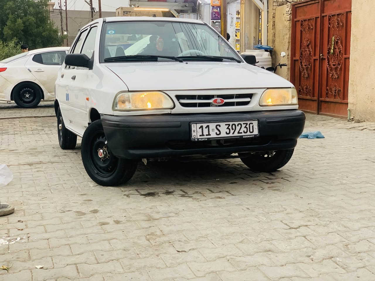 السلام عليكم سياره البيع موديل 2023 مكاني حي الغدير رقمي *********** الخاص مجاوب عليه اعتذر منكم
