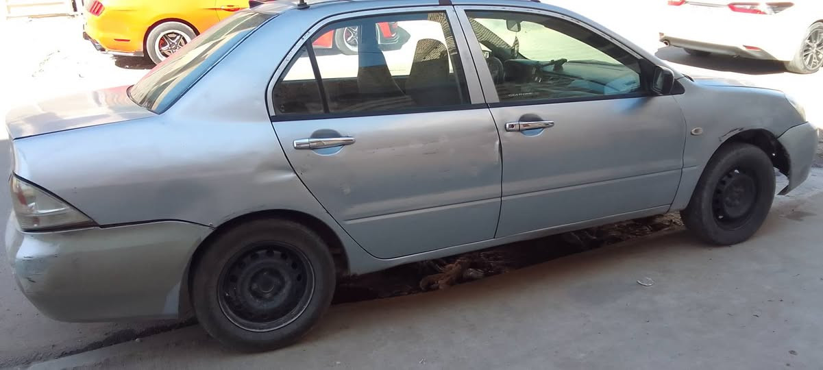 لانسر ميسوبوشي
2008 

مصبوغه عام

گير عادي 

السعر 55 وبيها مجال

المكان بغداد البياع شرطه الخامسه شارع المدارس مقابيل سوق رضا 

***********
