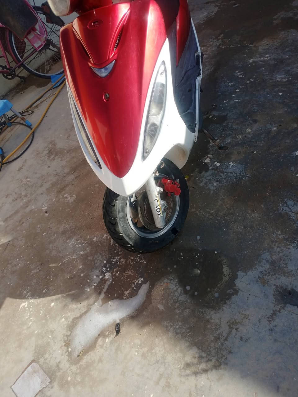 كامكو جي فور مال حاوية استخدام قليل مكينة جديدة مامفتوح بيها برغي السعر ٥٠٠ وبيها  مجال


**إذا كنت صاحب هذا الإعلان وتريد حذفه لأي سبب، رجاءا أرسل رسالة إلى الدعم الفني**