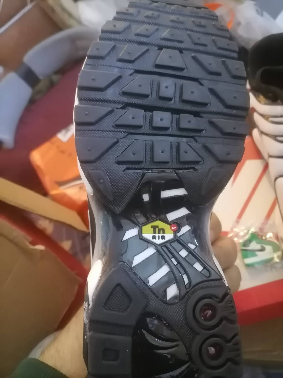 ماركه NIKE اصلي فيتنامي باركود حجم 43مامستعمل


**إذا كنت صاحب هذا الإعلان وتريد حذفه لأي سبب، رجاءا أرسل رسالة إلى الدعم الفني**