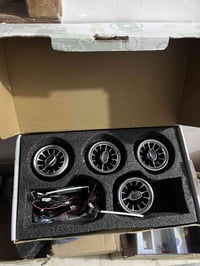 دكتات  شكل مارسدس متغير الوان ع التطبيق جديد بالباكايت مامستعمل اشتريت...