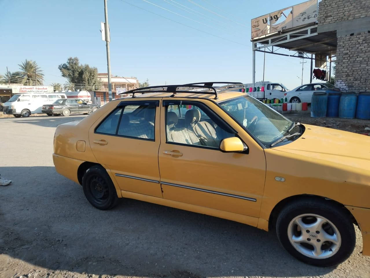 شيري ٢٠٠٩ كير ومحرك كولف (كير عادي ) رقم بغداد الماني بأسمي ؛ محرك بي بخار
السعر ٢٥  وبيها مجال قليل 
رقم الهاتف ٠٨٨١٠٠٩٤٥٣٥


**إذا كنت صاحب هذا الإعلان وتريد حذفه لأي سبب، رجاءا أرسل رسالة إلى الدعم الفني**