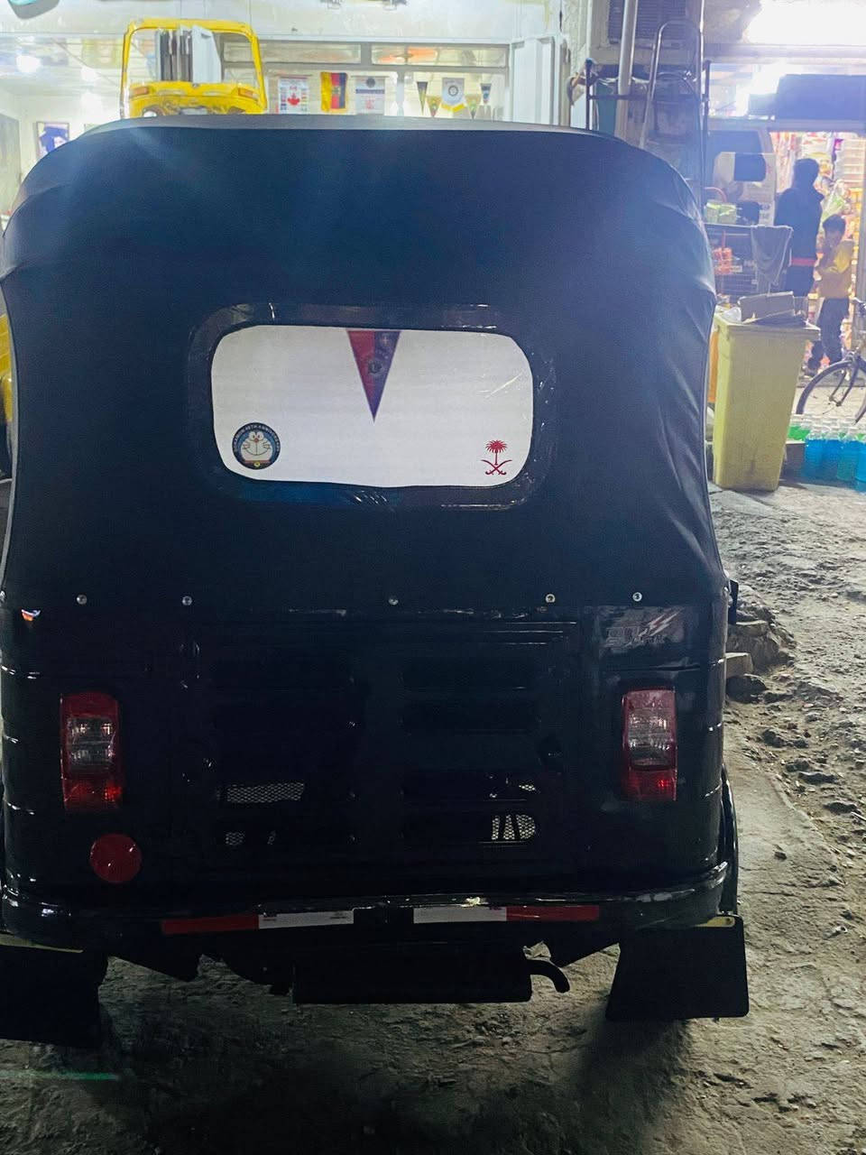 تكتك 17داخله بل 18شهر الرابع اوراق التكتك تعمير جديد مكينه عشرين مابيهه اي نقص التكتك سعرهه 3600وبيهه مجال  العنوان بغداد مدينه الصدر ‏‪***********‬‏
