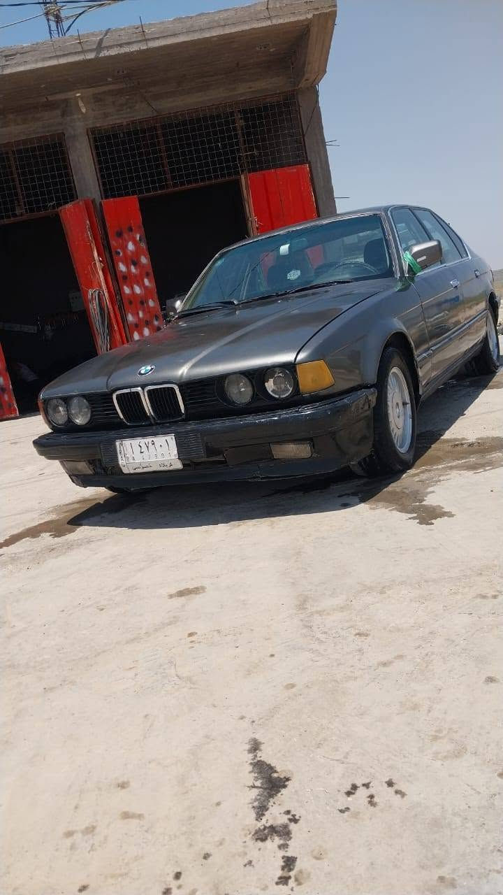 السلام عليكم بي ام للبيع حجم 735   موديل 91 رقم كربلاء مشروع وطني ثانويه مجدده ب 30 سياره مقفوله كفاله عامه المكان ديالى خان بني سعد للاستفسار على هذا الرقم***********

