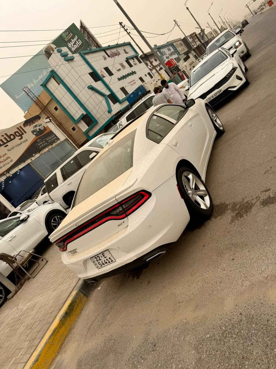 سلام عليكم 
البيع جارجر ٢٠١٨ Sxt بلاص 
فول مواصفات 
فتحة 
كشن حضن حار بارد بيجي
جنح ٣ قطع
دمام بالصندوك
نضام سبورت
خزن ميموري ذاكرة
ويل ٢٠
شاشة كار بلي
رادار بالمري 
حساس خلفي 
تشغيل عن بعد 
نضام صوت 🎧 بيتس
سيارة كفالة حتة الدعاميات وارد كندي 
مكاني بصرة رقم هاتف ***********
