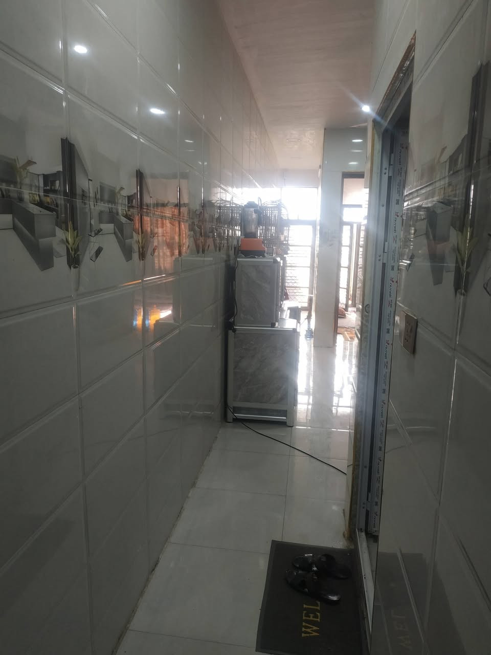 السلام عليكم لدار للبيع لمساحه ١٠٠ متر بناء جديد للاستفسار الاتصال على الرقم التالي*********** العنوان لدار بل فرع ستار لدليمي
