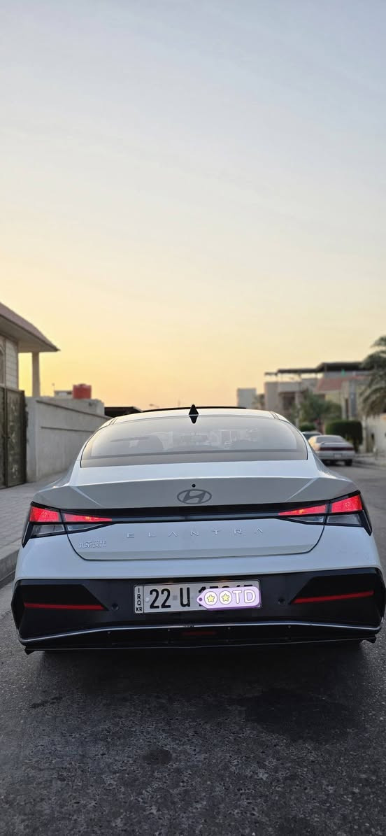 تحيه طيبه السلام عليكم
النترا تجميع صيني2025
فول مواصفات 
عداد المسافه 15 الف 
 دبل نوزلا 
كشنات جلد 
شاشه كامره 
تحكم ستيرن 
حساسات خلفي امامي
مري اشاير بلمري ترحيب 
تبريد أمامي خلفي 
فتحه سقف
بصمات تشغيل ابواب 
مكفول كفاله عامه
رقم اربيل تحويل او وكاله
السعر148 وبيها مجال
عنواني البصره  
***********

