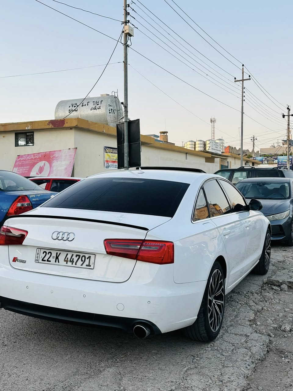 سلام وعليكم اودي A6sr slin للبيع ومراوس موديل2012فول فول مواصفات سياره كلش حلوه ماشالله ماشيه260الف خليجيه دواخل بلايلون محرك6سلندر محسن كير محرك بشرط سياره بيهه صبغ فوك الايتات الماميه الخشوم فقط ولباب السكن بدون دواخللل بدون دواخل سعر لسياره 114ورقه عليه غرامات4ورقات ترجعلك بعد المعامله وسياره بس تحويلل وكاله ماسوي وبيهه مجال رجاا رجاا اذا ماعجبك المنشور اعبره بدون ايشي سلبي مكان السياره اربيل شارع ١٠٠ رقمي***********
