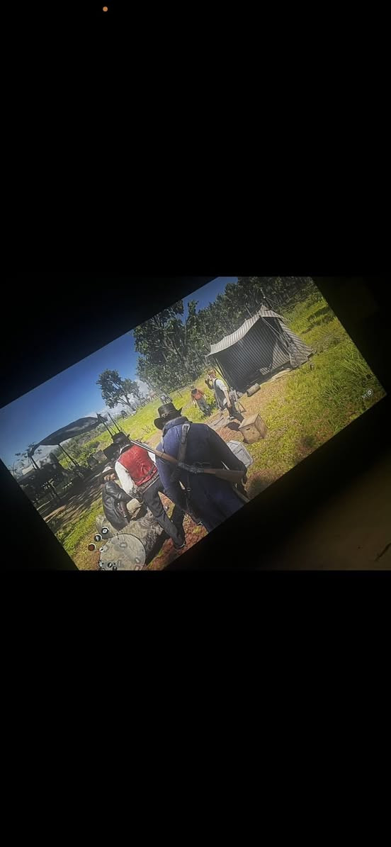 السلام عليكم
بلي ستيشن فور 4 مهكر نضيف جداً جداً غير داخل للصيانه من ناحية الاعطال بغداد // حي العامل 
✅الملحقات 
يدات ثنين وحده اصليه وحده تجاريه 
يو بي اس ups. نضيف جدا 
شاشه حجم 32 شغاله ميه بلميه 
وشاشه حجم 24 مفطوره يرادلها شاشه اني عاملت ع شاشه مالتها ب 30 الف بس ماعندي مجال اروح اسويها 
سعره 325 الف وبيها مجال شي بسيط


**إذا كنت صاحب هذا الإعلان وتريد حذفه لأي سبب، رجاءا أرسل رسالة إلى الدعم الفني**