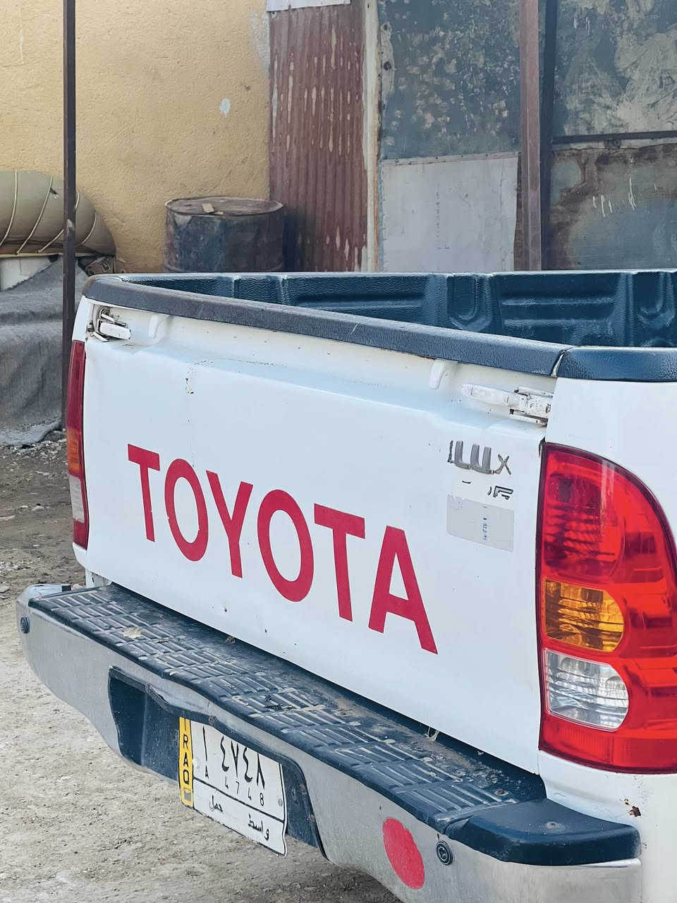 السلام عليكم
تويوتا 2009 رقم واسط مشروع وطني 
سياره كفاله عامه تحويل ثاني يوم 
رقم واسط مميز دشبول احمر 
شاصي 19 سياره مفوله 
***********
***********
