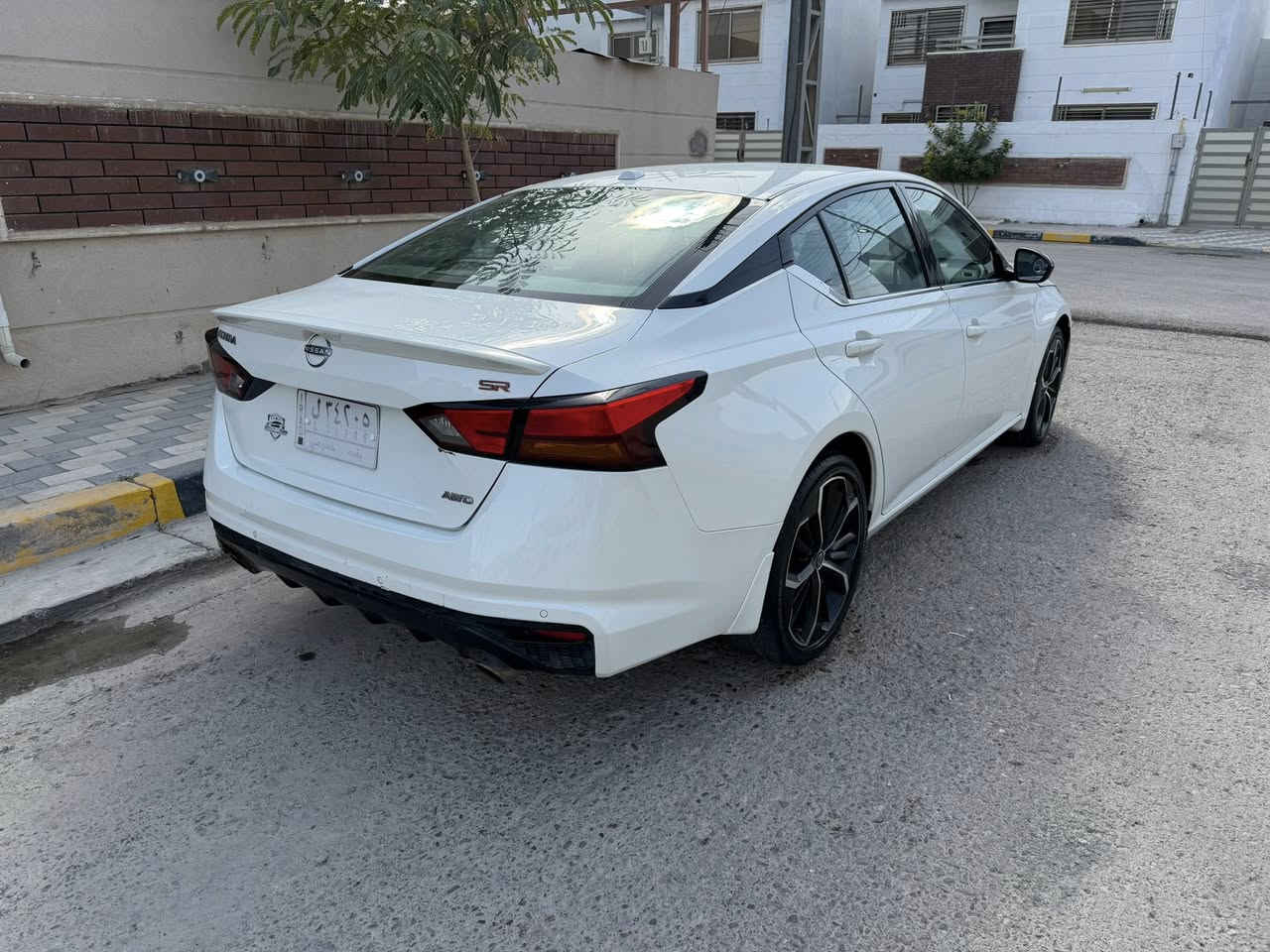 نيسان التيما…
موديل 2023

مواصفات فول SR Plus 

كامرا دواره

رادار360 

تحديد سرعه

نقطه عمياء

حساس اطارات عند التزود بالهواء

فتحه سقف

تحديد سرعه

تحديد مسار

شاشة كبيرة 

كشنين كهرباء 

كشنات هيتر

توقف ذاتي

حساسات خلقيه

بصمه

بصمه ابواب 

بصمه صندوق

‏Awd

رقم بغداد بسمي سنويه جديده الى ٢٠٢٩ شرط التحويل ثاني يوم . 

كير محرك تبريد كله شرط ومملعوب بي ماشيه 68699 الف km .

ضرره بنيد معدل و تبديل دعامية و ايرباك السايق طاك و مبدل راجع سستم 

سعره  157 بيهه مجال. *********** اتصال او واتساب
