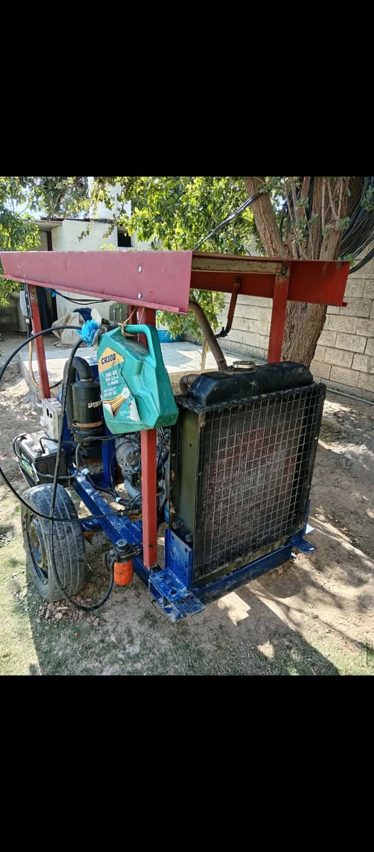 السلام عليكم للبيع مولد كابوته اربع بستم ٢٥ كيفي مكفول لا تبخير ولا تنقيص بعده شركه جديد السعر خاص او اتصل ***********
