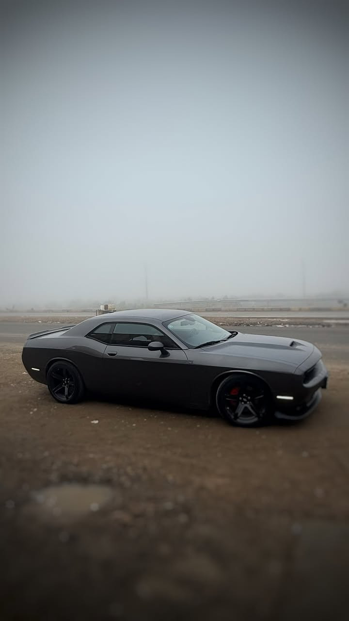 لليدور عله شي نظيف و بدون مصرف جماعة البياعه شراي متفيدكم عوفوهة مصروف عليهة 
للبيع او المراوس بغير الجالنجر 
مذكور كلشي وصور الحادث بلمنشور 

Challenger GT
محرك ٦ سلندر
موديل : ٢٠٢٢
الممشى : ٤٢ الف كيلومتر
الضرر : كفالة عامه من الصبغ او الفتح او الضرر وبدون ايرباك فقط تقرير مياه وامطار
الحالة : تعمل وتسير بدون اي اشكال او نقوصات
المواصفات : 
بصمة تشغيل
بصمة دخول ذكي 
شاشة كبيره
ابل كاربلاي
داخل احمر شغل حسين شماره
سقف رولز رويس نجوم
دفيوزر رياضي لد
لدات جانبيه تكساس
ويل نجمه جديد
طخم تايرات جدد
حدادية كامله وجديده
ادامة كامله وجديده 
رقم بغداد سنويه ورقم جديد وباسمي 
مكاني بغداد 
السعر : ٢١٥$ 
***********
