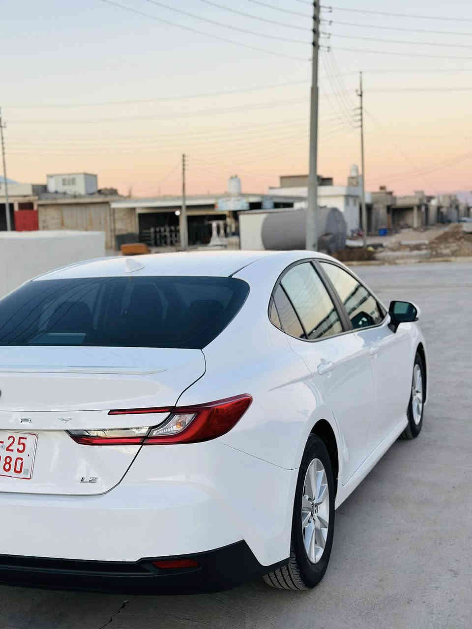 تويتا كامري 2025leبصمة  هايبريد وارد امريكي كلين بريك بصمة رادار امامي و خلفي شاشة كبيرة تحديد سرعة تحكمات ستيرن شحن وايرليس  ماشي 42 كم سعر265 عنوان دهوك قضاء بردرش  ***********
