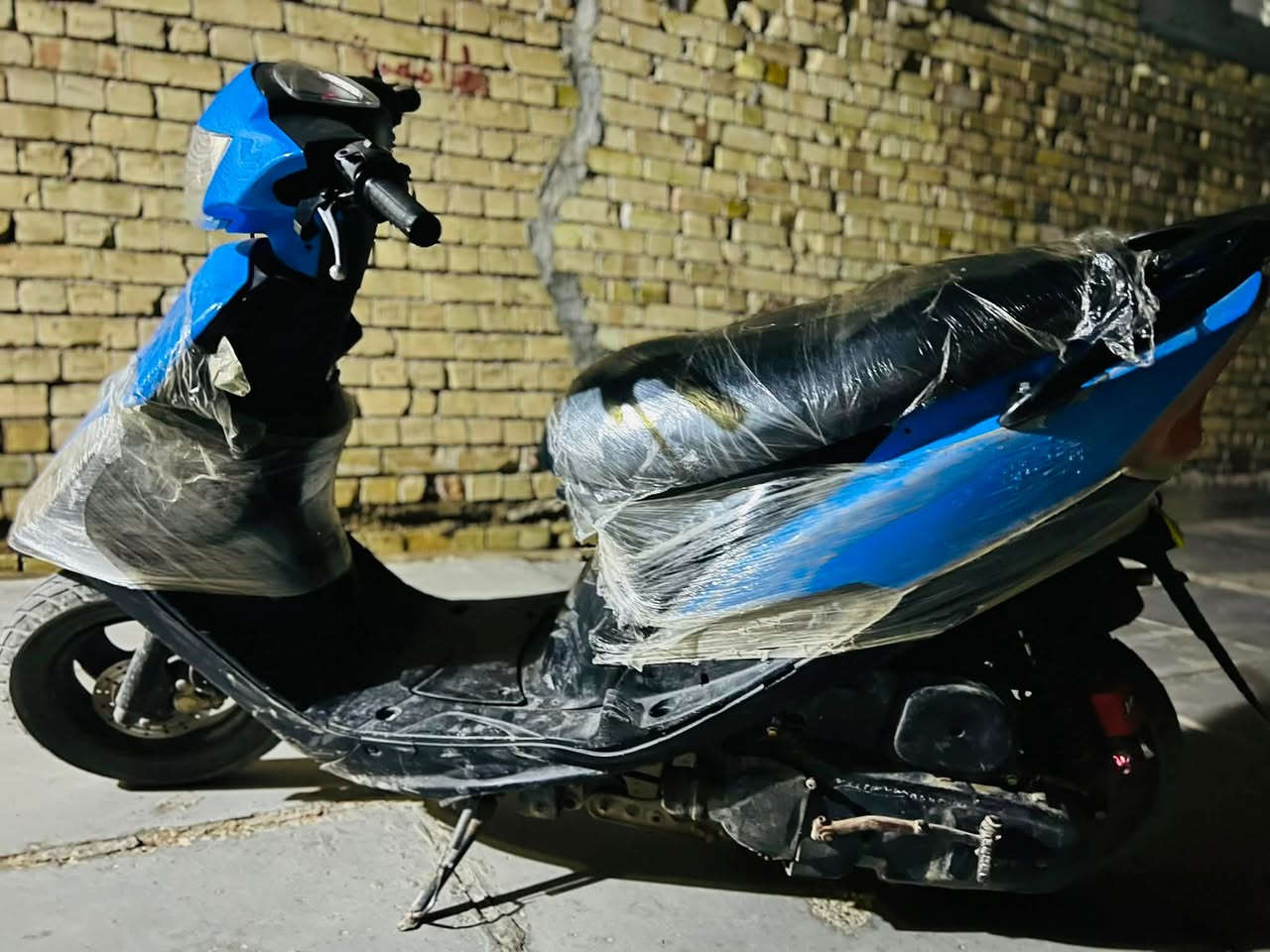 ماكس عدله اللبيع ياباني
بوشه 36دراجه نضيفه دبلات جديده باتري جديد 
كهربايات شغاله تشتغل هندر وسلف السعر بل خاص 
رقم التواصل ***********
