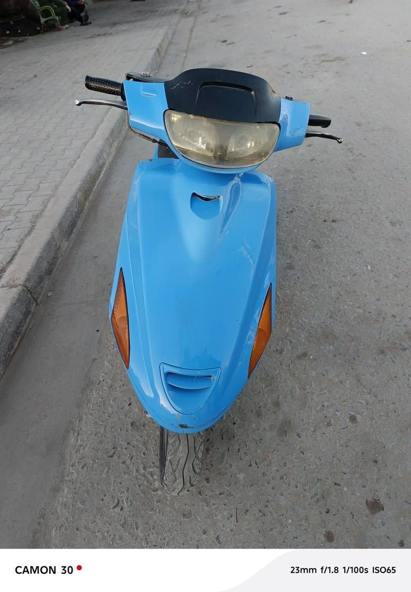 سلام عليكم دراجه فراشه للبيع دراجه جاهزه مكينه ناعمه كهربائيات شغاله ماعده بس باتري مكاني البصرة قضاء المدينه سعر 350 رقم الهاتف ***********
