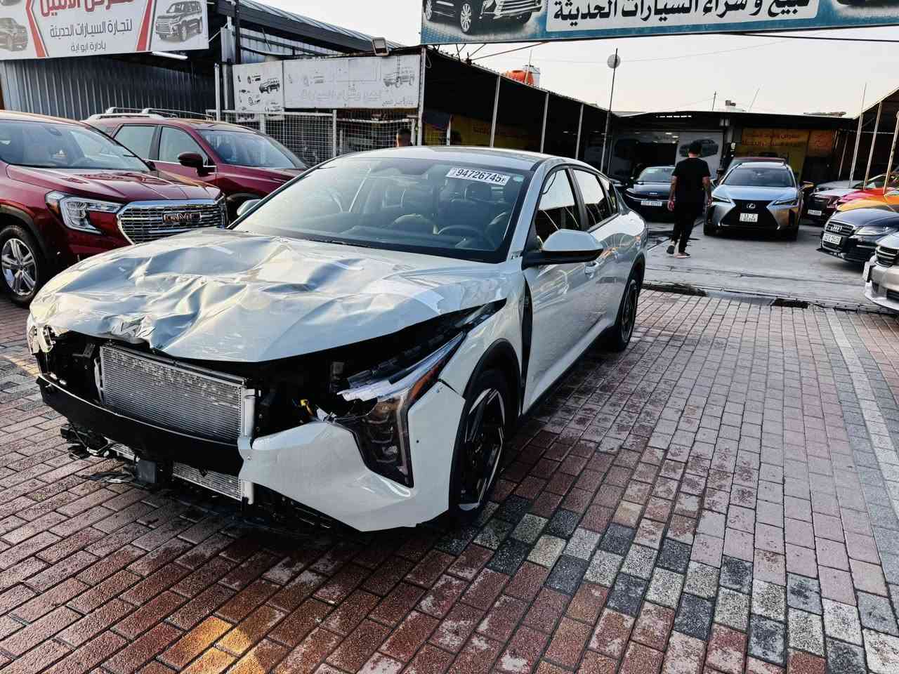 سلام عليكم K4 امريكي على حدثه مديل 2025  مدفوع كمرك وضريبه. وباقي تصليح ورقم حادثه كما موضح بلصور بسمي بس بنيد ودعاميه  تحويل مباشر مكان السياره بغداد السعر 139$$ قفل ***********
