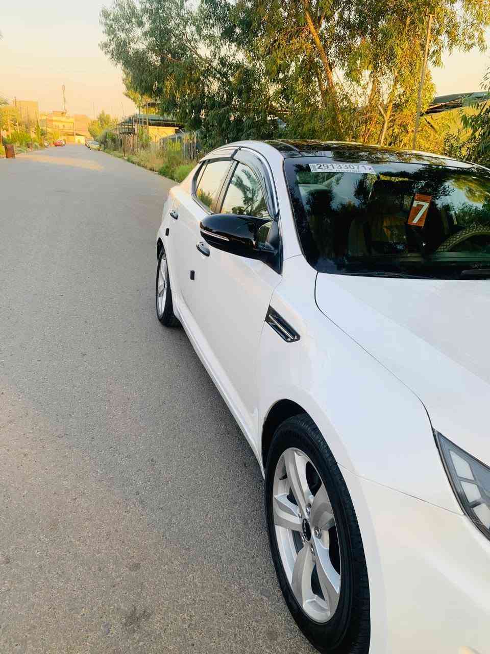 السلام عليكم 
للبيع نقد فقط بدون مراوس و اقساط
اوبتيما 2013 فول مواصفات من عدا البصمة
محرك 2400 دوش شرط 
رقم نينوى مميز 4 ارقام الجديد 
بيها صبغ صفحتين بدون دواخل اثر شخوط و طخات خفيفة يعني البجم ما بي شي و الخلفي كذلك
سيارة جاهزة من كلشي ما ينقصها شي تحويل مباشر نقل ملكية فقط و شرط التحويل السعر 99$ و بيها مجال مكاني الموصل حي الزهور و ارقامي بيها واتساب
***********
*********** موصل, نينوى
