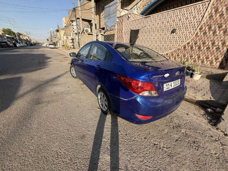 اكسنت امريكي 2014 بيها اربع قطع صبغ بلا دواخل سياره جاهزه للاخير متصرف عليها اي شي مسوي ادامه كامله الها حداديه ومكينه السعر 75 بيها مجال قليل ***********
مكان السياره النجف
