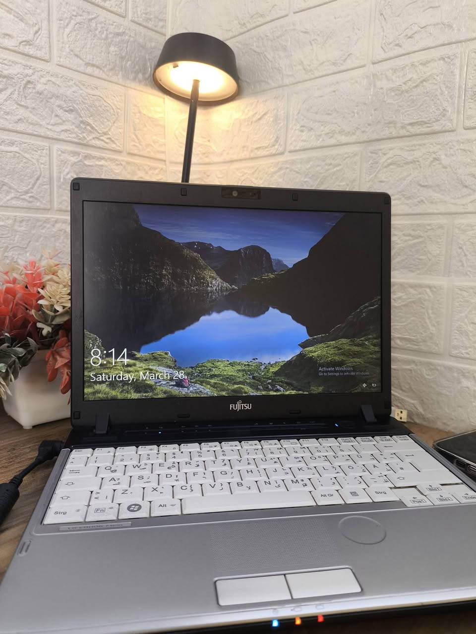 على اول تم 80  الف قفلللللللل
على اول تم 80 مع التوصيل قفلللل
لابتوب فوجيستو ياباني 
حجم 13 ونص
معالج كوراي 5
رام   4
هارد 128  كيكا


**إذا كنت صاحب هذا الإعلان وتريد حذفه لأي سبب، رجاءا أرسل رسالة إلى الدعم الفني**