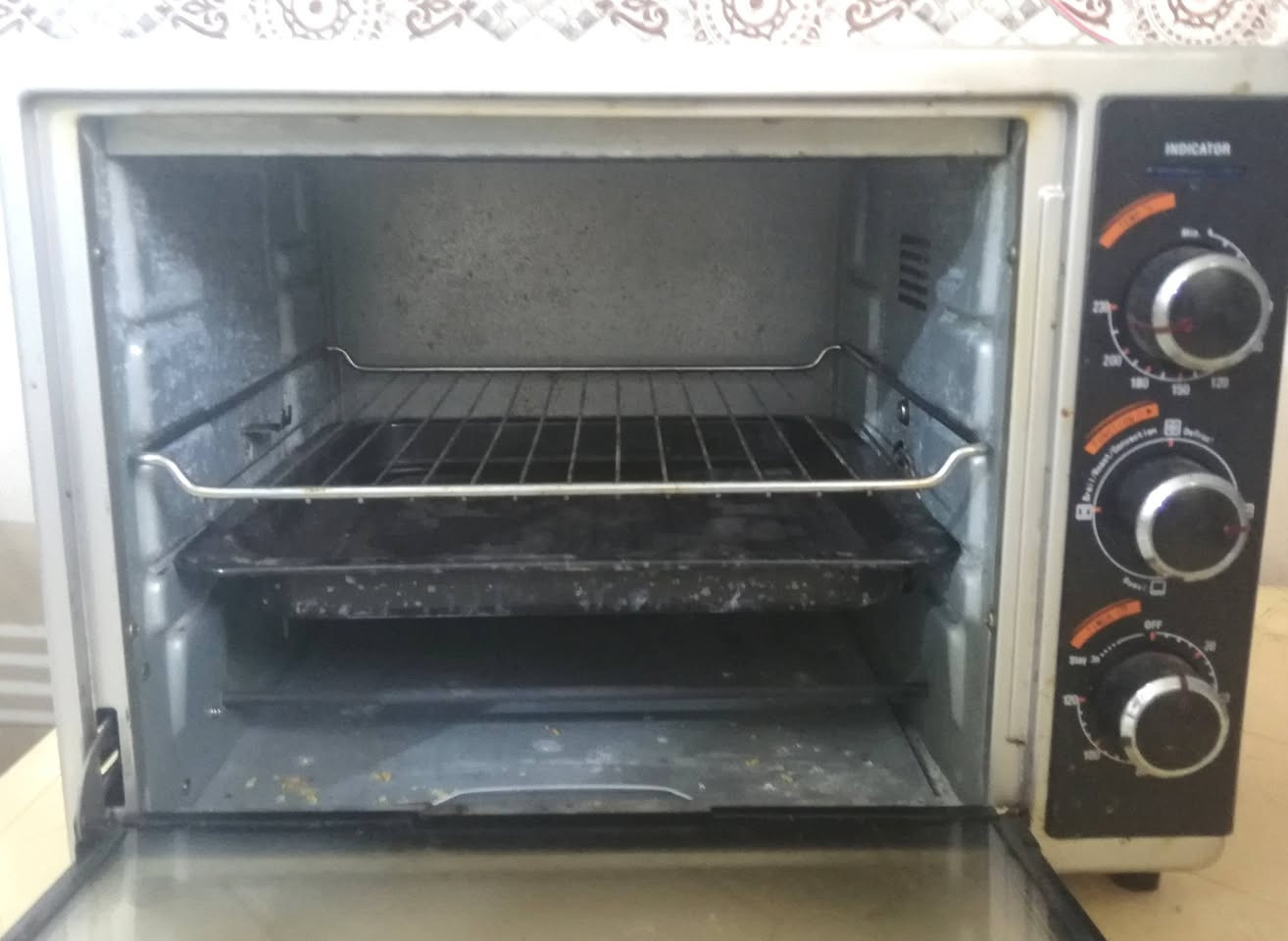 اوفن ماركة هيتاشي نضافه فول


**إذا كنت صاحب هذا الإعلان وتريد حذفه لأي سبب، رجاءا أرسل رسالة إلى الدعم الفني**